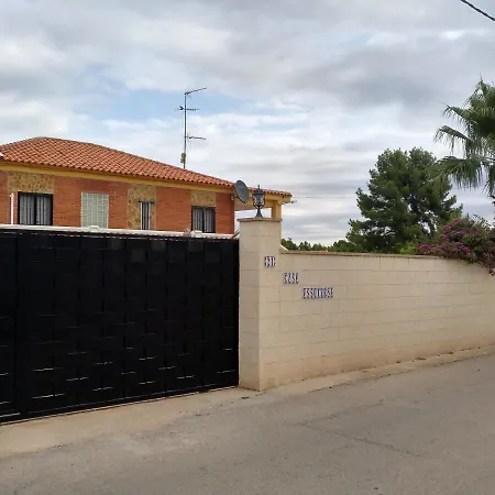 Casa Assutzena Монсеррат
